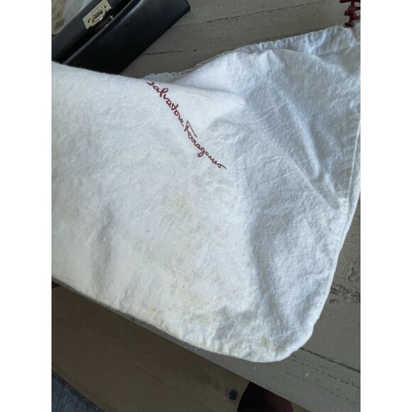 Salvatore Ferragamo Gancini Black Leather Gold Tone Chain Crossbody Shoulder Bag - Picture 8 of 16